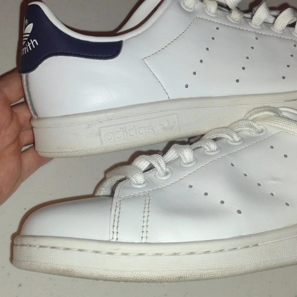 ADIDAS Stan Smith White Sneakers  size 7